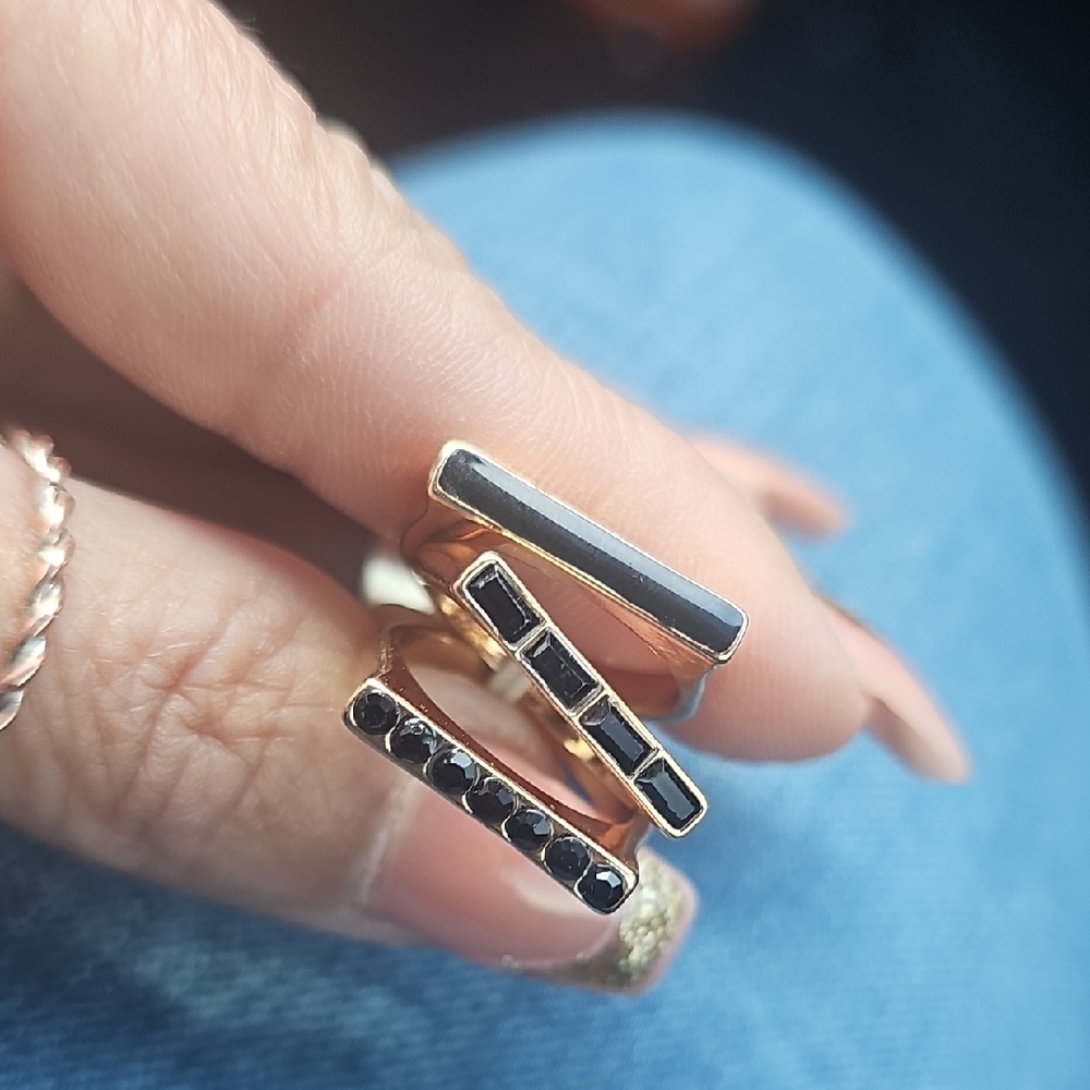 Gold Tone and Black Geometric Ring Set Of 3 Size 7